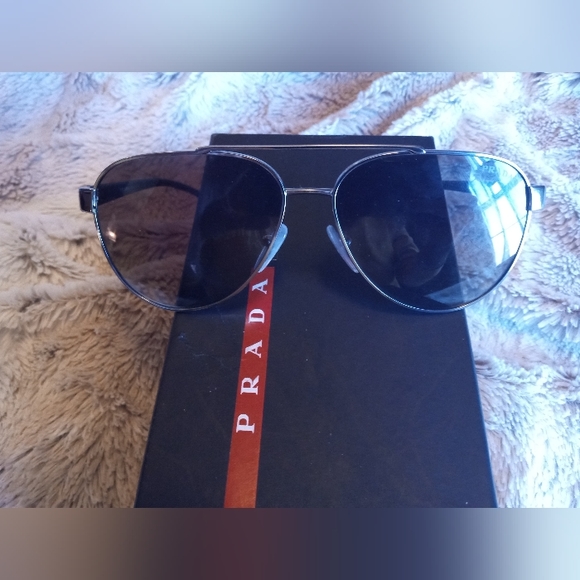 Prada Aviator Sunglasses - Picture 4 of 4